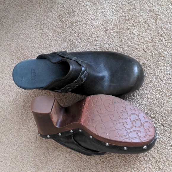 UGG booties/clogs - Picture 3 of 5